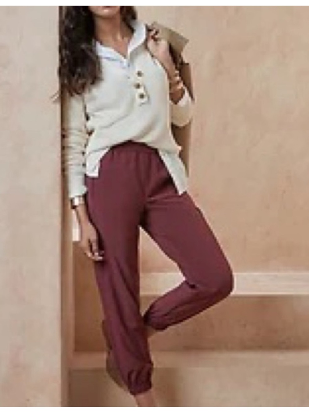 Banana Republic Women's Elastic Cuffed Jogger Pants in Wine